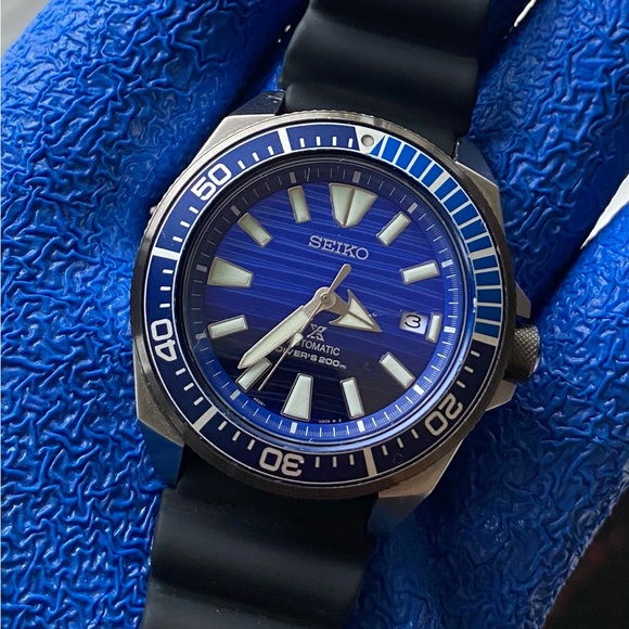 SOLD: Seiko Prospex Samurai - “Save the Ocean - 44mm Automatic 200m Dive Watch - Picture 1 of 4